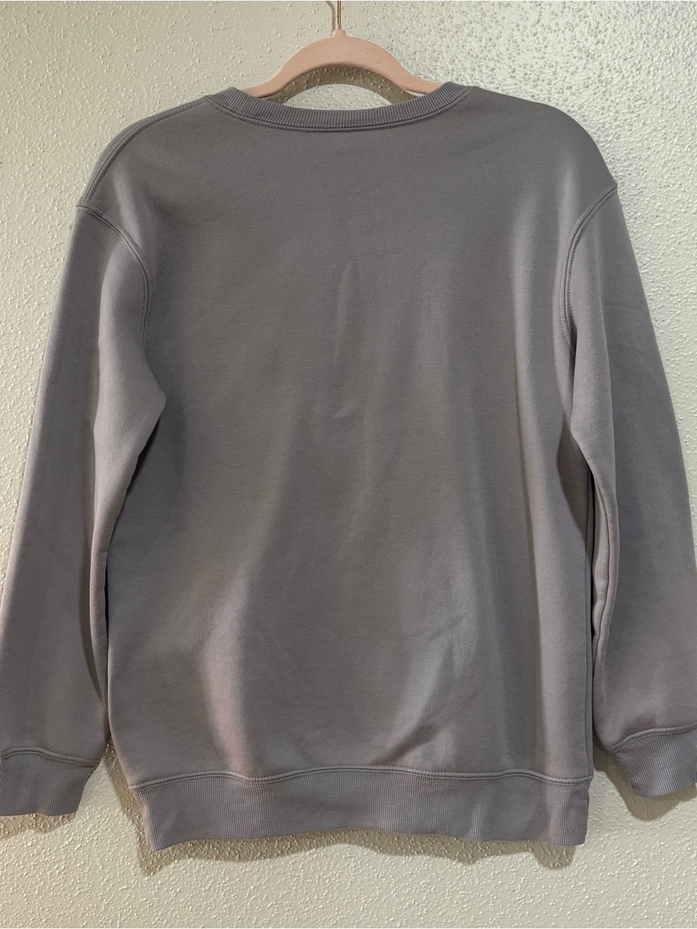 Peanuts Snoopy Graphic Sweatshirt Gray Fleece Crewneck XS - Picture 2 of 5